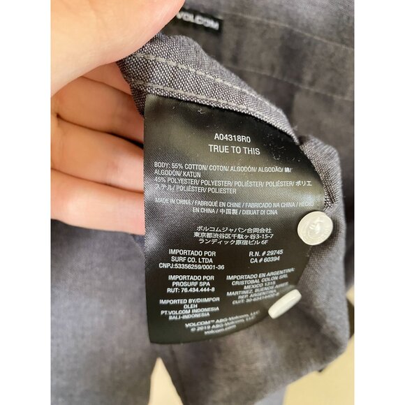 Volcom Mens Modern Fit Short Sleeve Button-Up Shirt Gray Medium NEW Cotton Blend - Picture 4 of 7